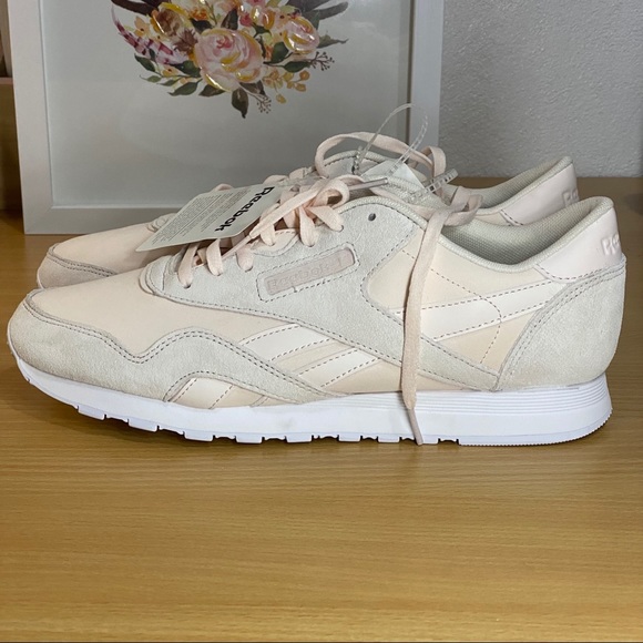 reebok cream sneakers